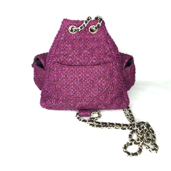 ❌❌sold❌❌CHANEL Tweed Mini Backpack Is Back - Picture 2 of 8
